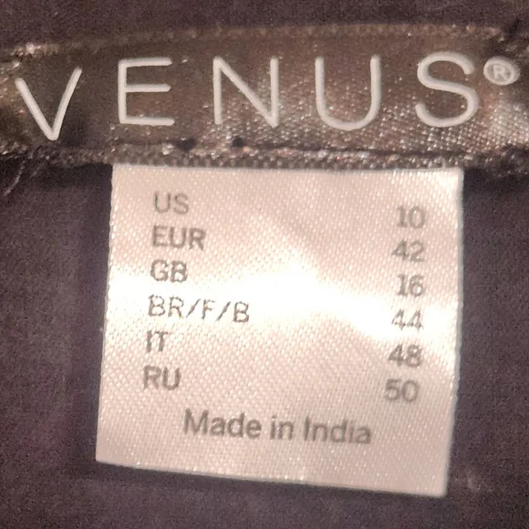 Venus Floral Embroidered Surplice Mini Romper Cream Blk 3/4 Slvs Waist Tie Sz 10 - Picture 15 of 16